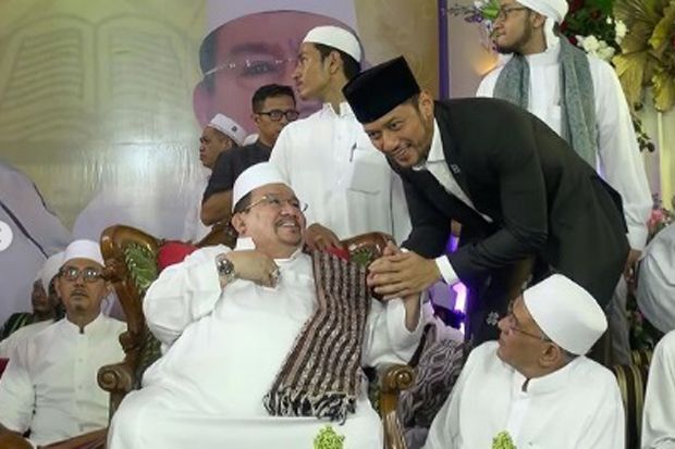 Detail Foto Habib Ali Bin Abdurrahman Assegaf Nomer 10