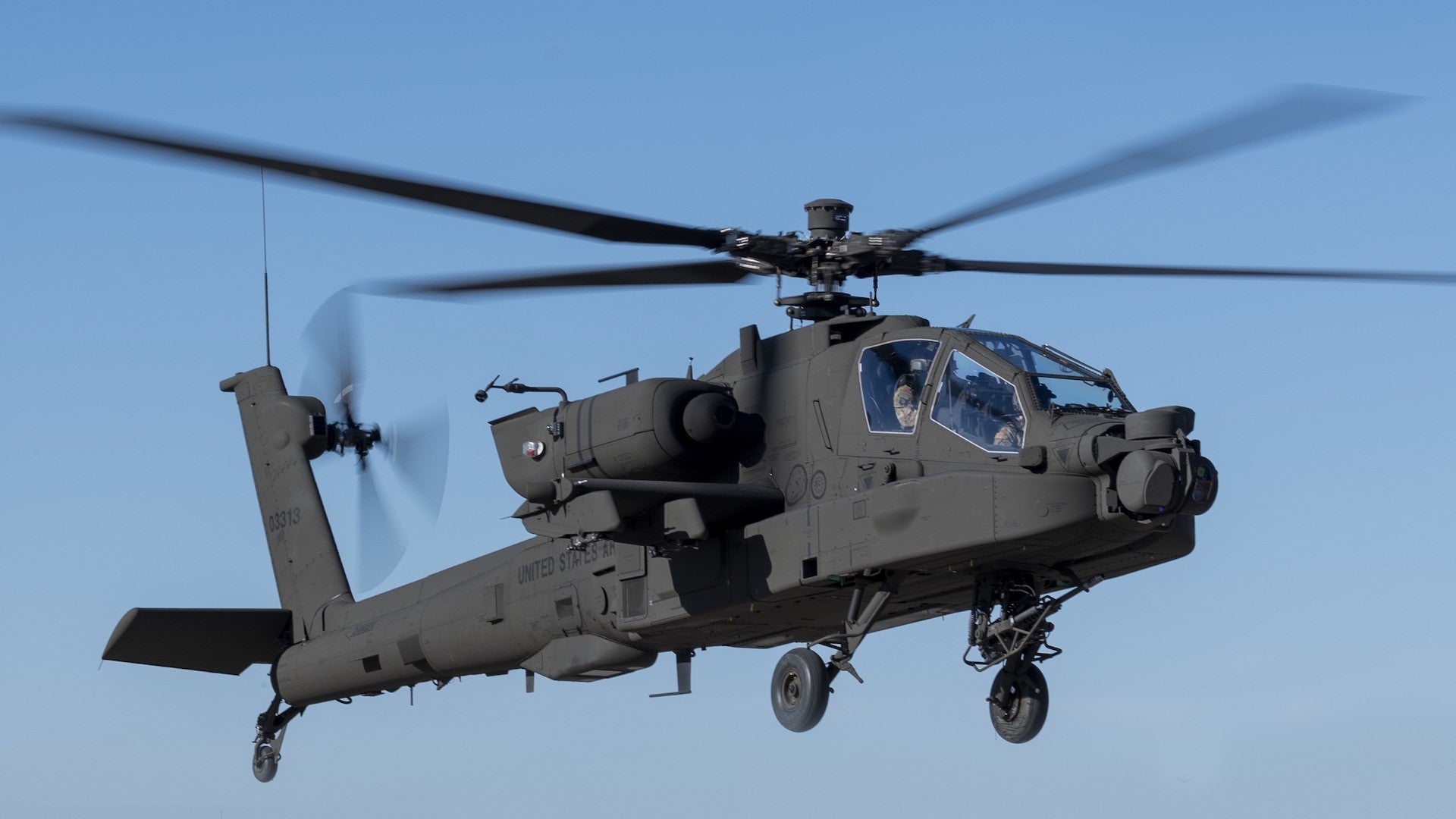 Detail Foto Helikopter Apache Nomer 41