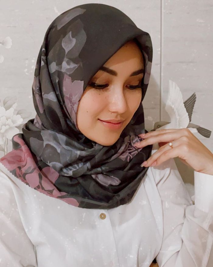 Detail Foto Hijab Seksi Nomer 9