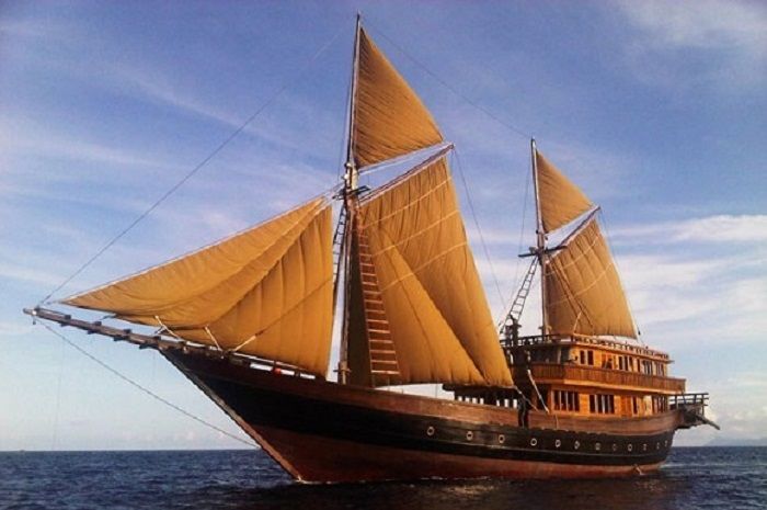 Foto Kapal Layar - KibrisPDR