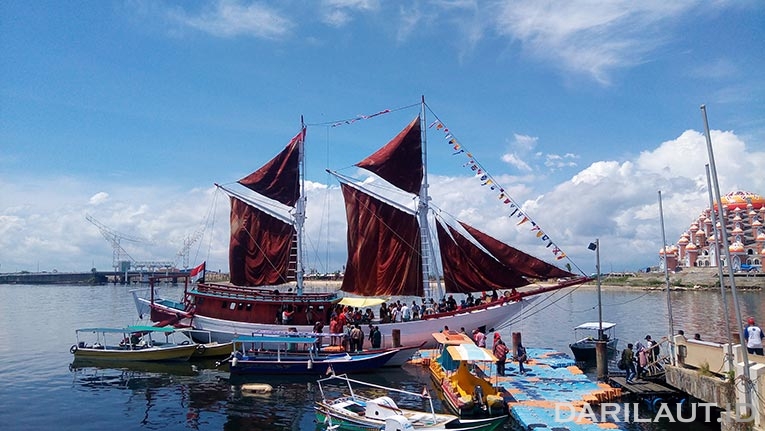 Detail Foto Kapal Layar Nomer 42