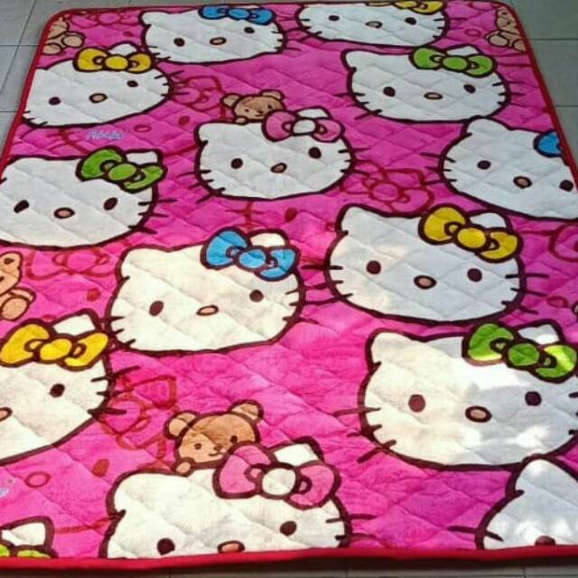 Foto Karpet Hello Kitty - KibrisPDR