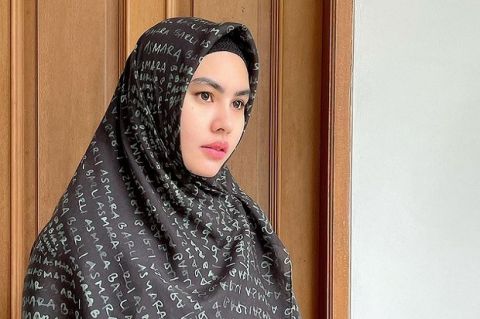 Detail Foto Kartika Putri Terbaru Nomer 25