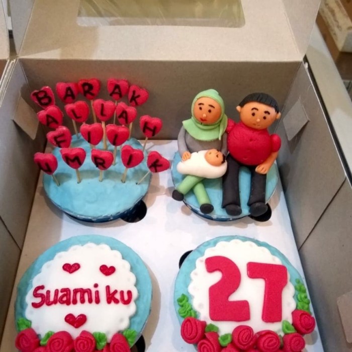 Detail Foto Kue Ultah Untuk Suami Nomer 8