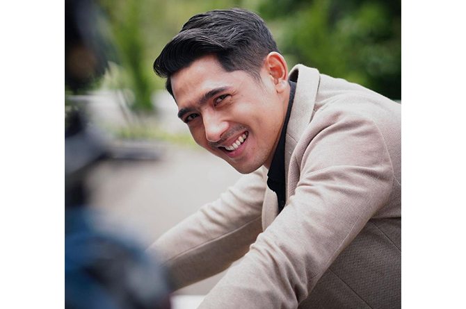 Detail Foto Laki Laki Ganteng Tapi Bukan Artis Nomer 24