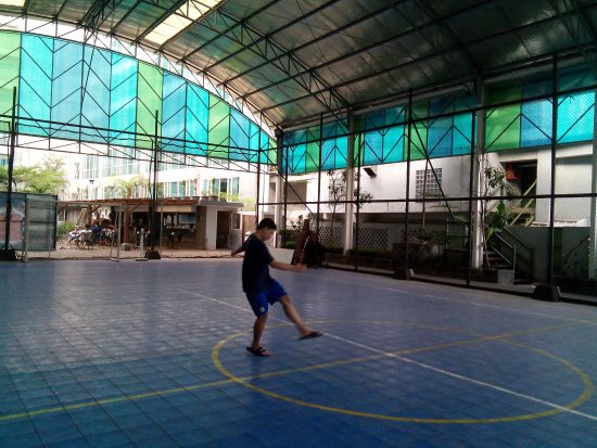 Detail Foto Lapangan Futsal Nomer 40