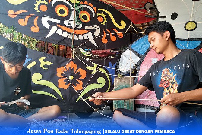 Detail Foto Layangan Gapangan Keren Nomer 23