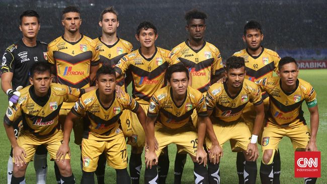 Detail Foto Mitra Kukar Fc Nomer 3