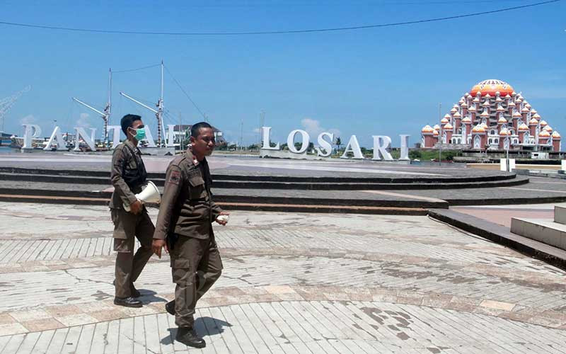 Detail Foto Pantai Losari Makassar Nomer 21