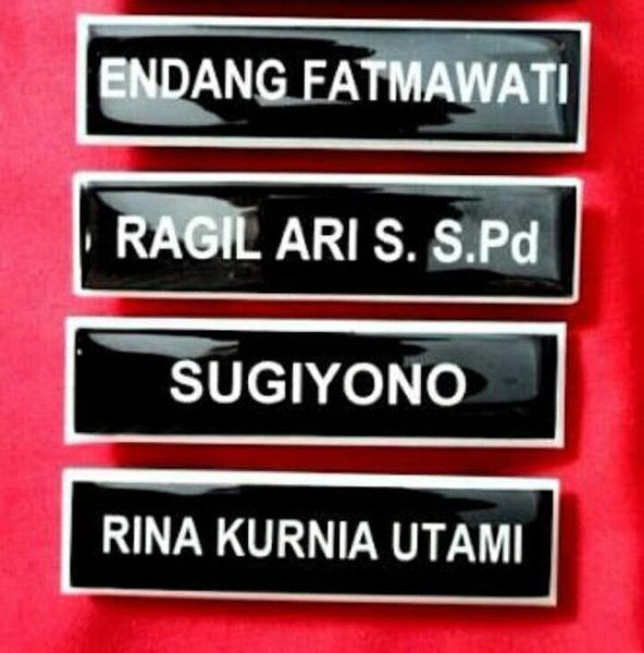 Detail Foto Papan Nama Nomer 4