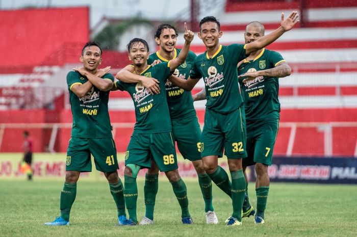 Detail Foto Pemain Persebaya Nomer 35