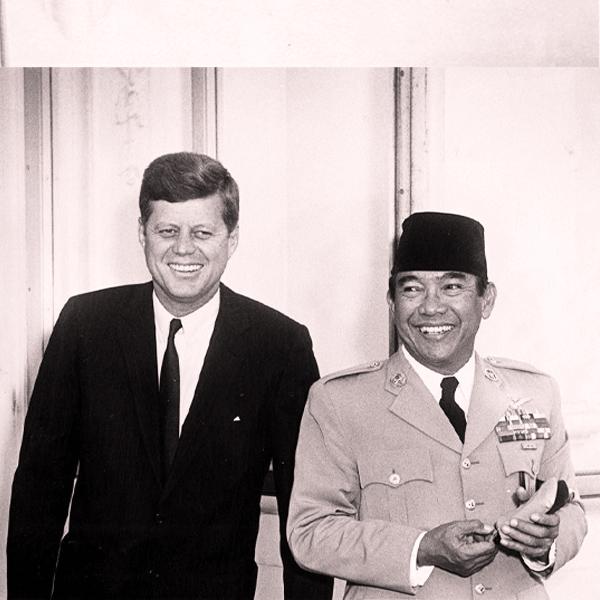 Detail Foto Presiden Sukarno Nomer 28