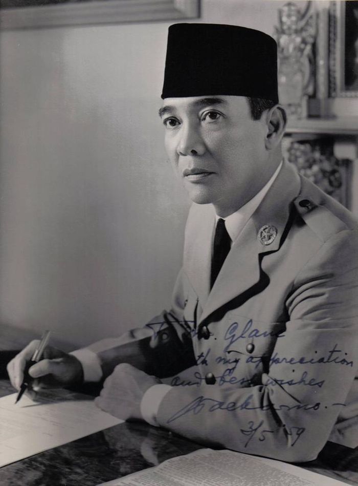 Detail Foto Presiden Sukarno Nomer 5