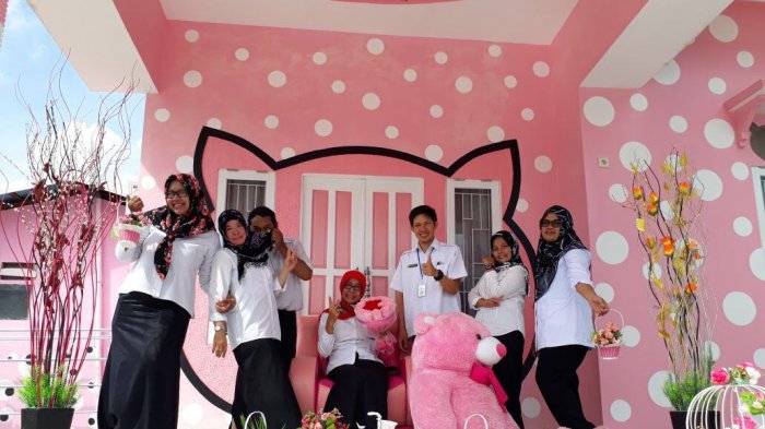 Detail Foto Rumah Hello Kitty Nomer 18