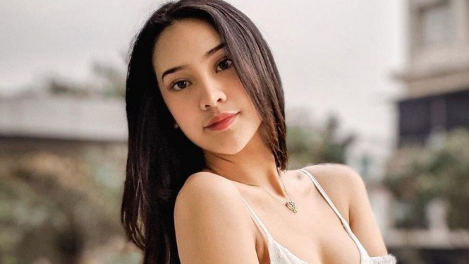 Detail Foto Seksi Anya Geraldine Nomer 3