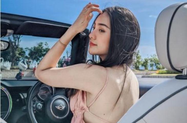 Detail Foto Seksi Anya Geraldine Nomer 23