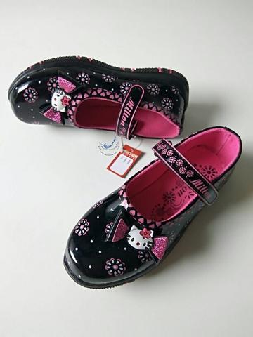 Detail Foto Sepatu Sekolah Hello Kitty Nomer 19