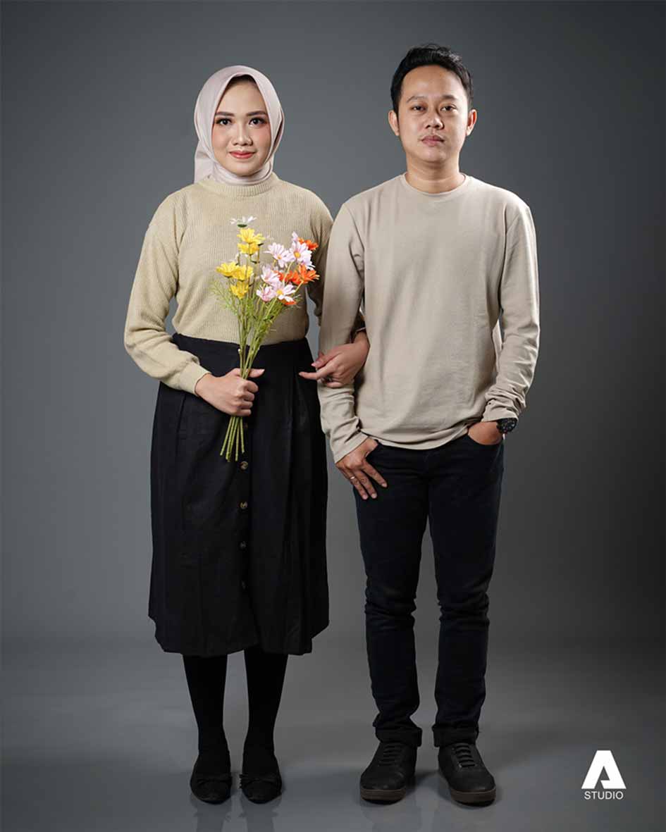 Detail Foto Studio Prewedding Nomer 23