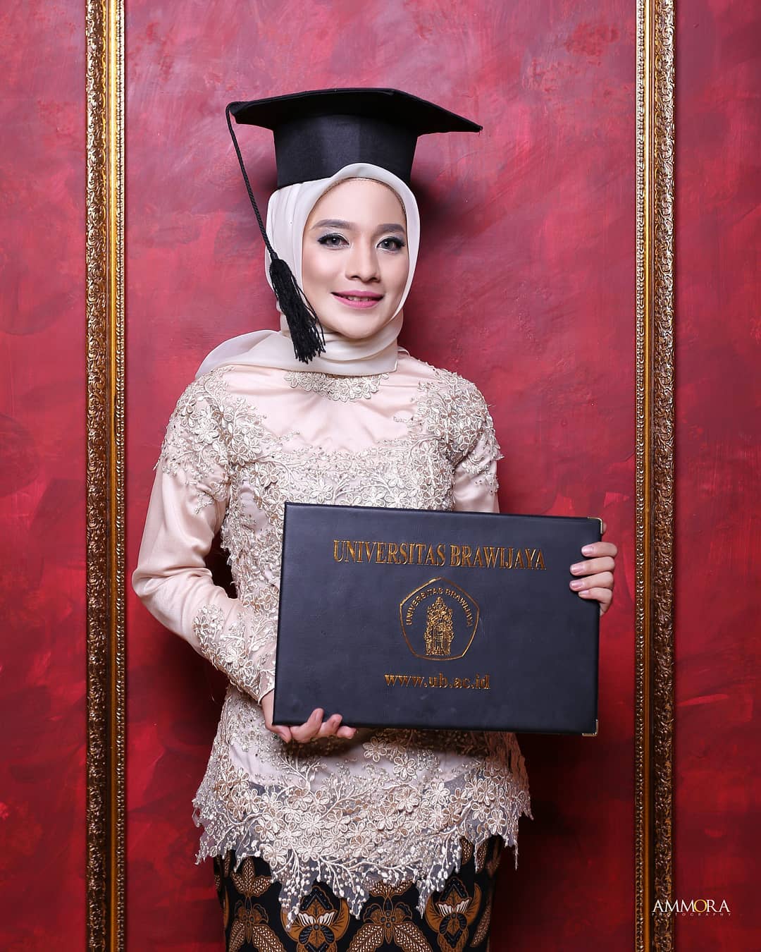 Detail Foto Studio Untuk Wisuda Nomer 8