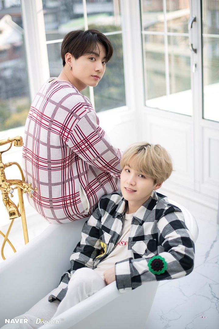 Foto Suga Dan Jungkook - KibrisPDR