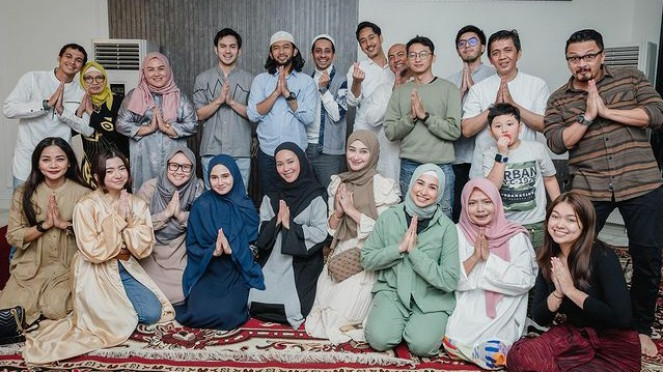 Detail Foto Syifa Hadju Berhijab Nomer 35