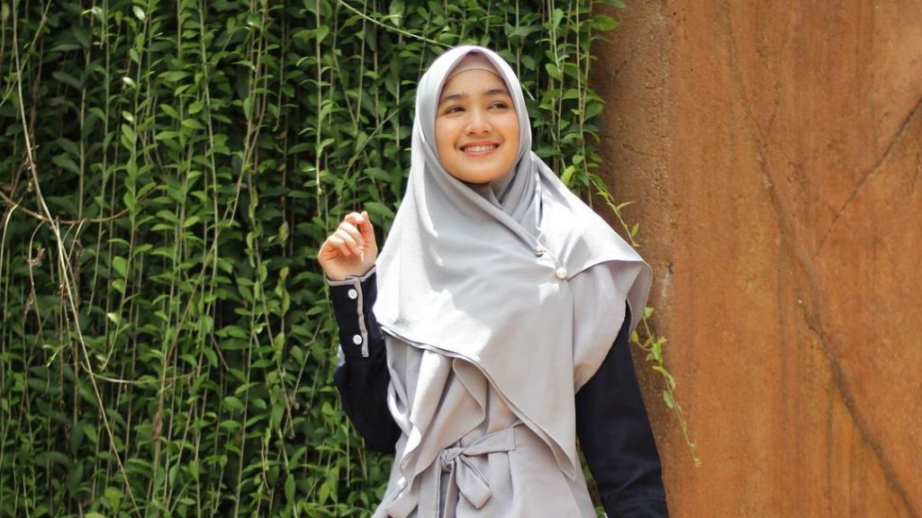 Detail Foto Syifa Hadju Berhijab Nomer 42