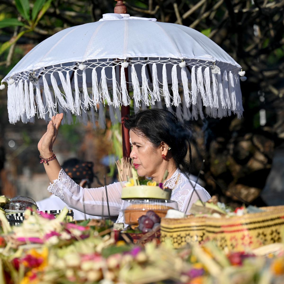 Detail Foto Ucapan Selamat Hari Raya Galungan Nomer 32