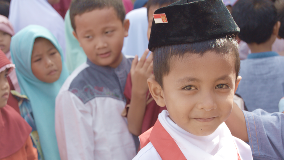 Detail Gambar Anak Sd Berkumpul Di Lapangan Sekolah Nomer 21