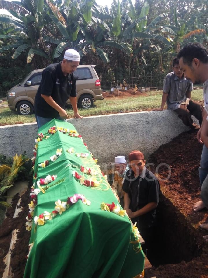 Detail Gambar Anak Sd Di Lapangan Sekolah Nomer 48