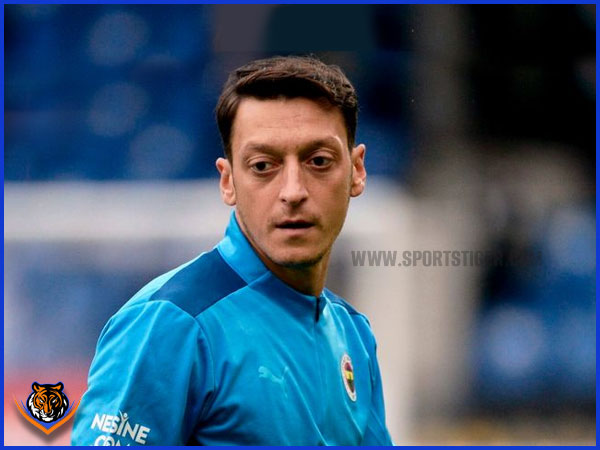 Detail Gambar Arsenal Ozil Nomer 20