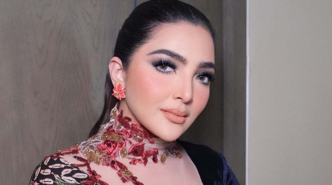 Download Gambar Artis Di Indonesia Nomer 20