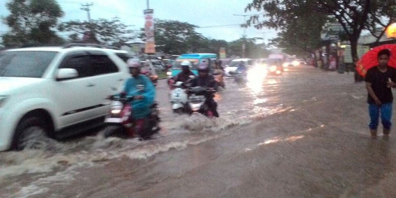 Detail Gambar Banjir Unhas Makassar Nomer 14