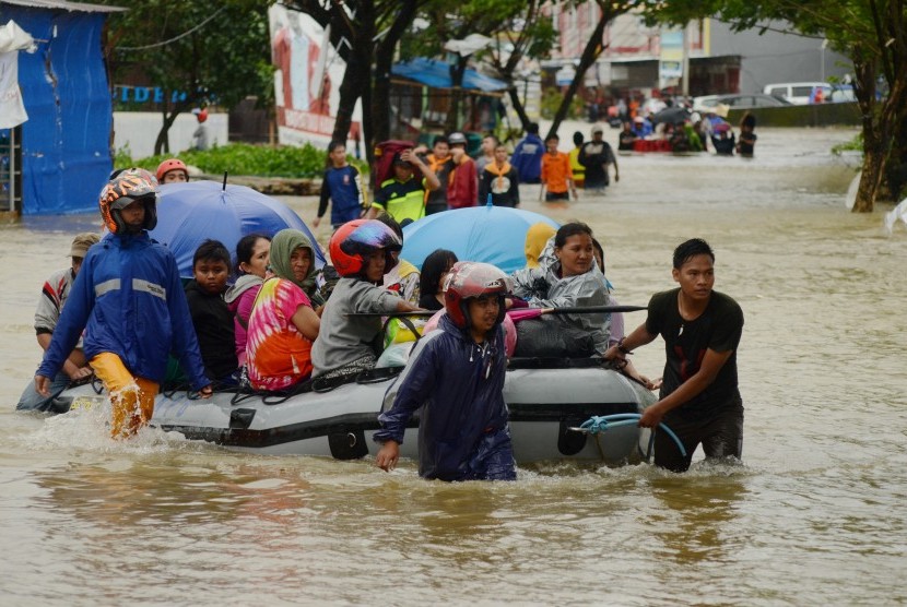 Detail Gambar Banjir Unhas Makassar Nomer 15