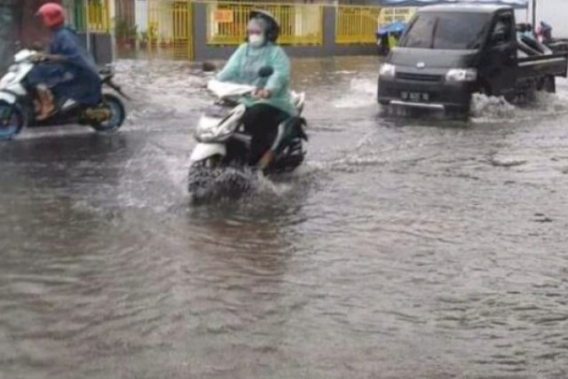 Detail Gambar Banjir Unhas Makassar Nomer 18