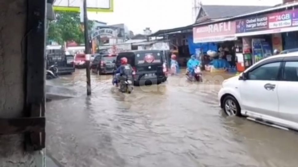 Detail Gambar Banjir Unhas Makassar Nomer 23