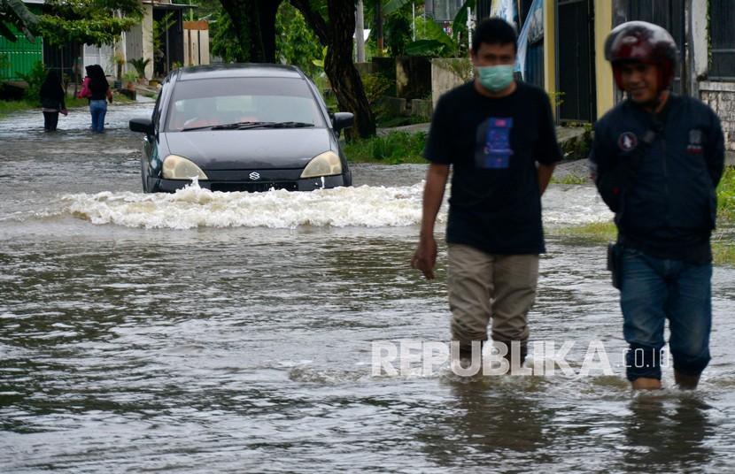 Detail Gambar Banjir Unhas Makassar Nomer 38