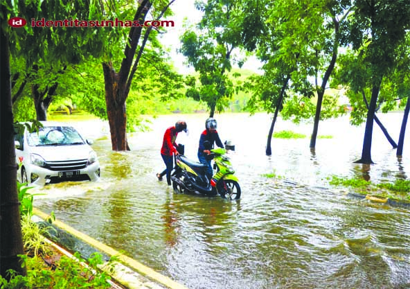 Detail Gambar Banjir Unhas Makassar Nomer 7