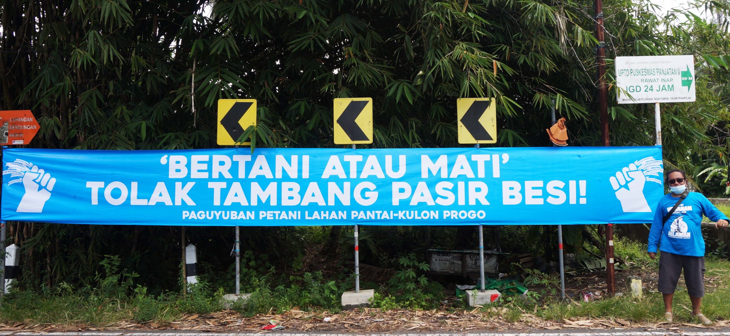 Detail Gambar Bapak Petani Di Kulon Progo Nomer 12