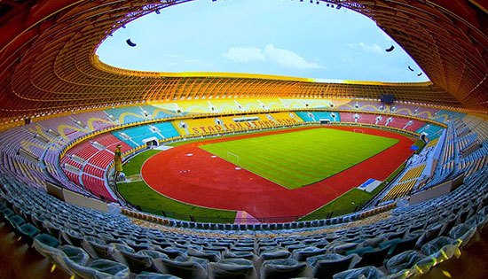 Detail Gambar Bola Di Lapangan Stadion Nomer 22