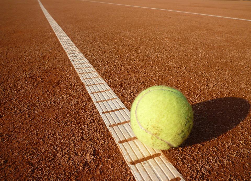 Detail Gambar Bola Tennis Lapangan Nomer 38