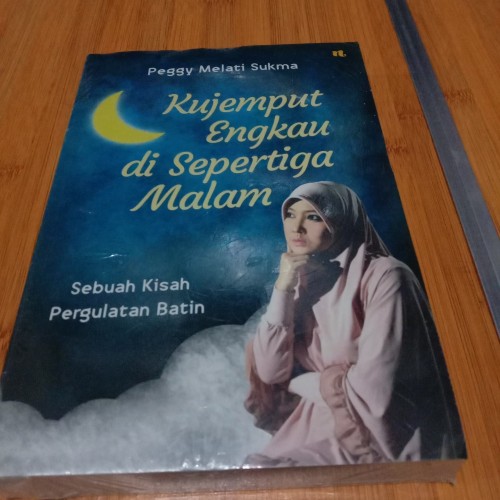 Detail Gambar Buku Novel Sepertiga Malam Nomer 18