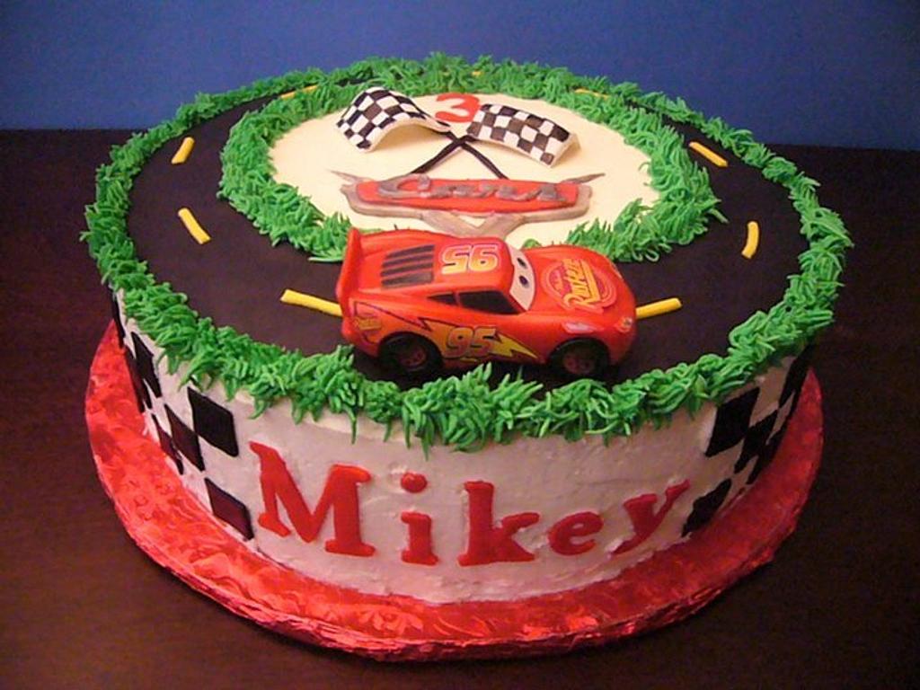 Gambar Cake Mobil Cars Buttercream - KibrisPDR