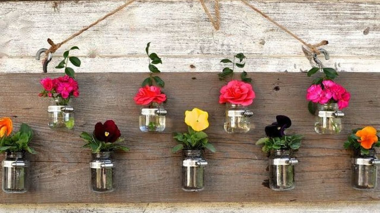 Detail Gambar Cara Membuat Pot Bunga Dari Botol Bekas Nomer 39