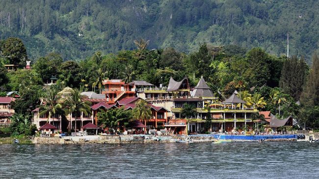 Detail Gambar Danau Toba Dan Pulau Samosir Nomer 26