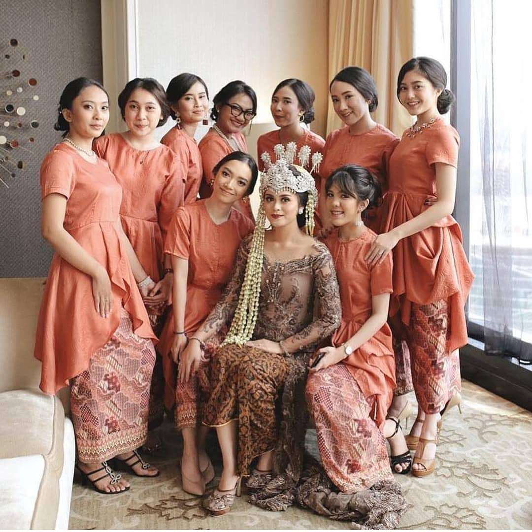 Detail Gambar Desain Baju Kebaya Untuk Remaja Nomer 49