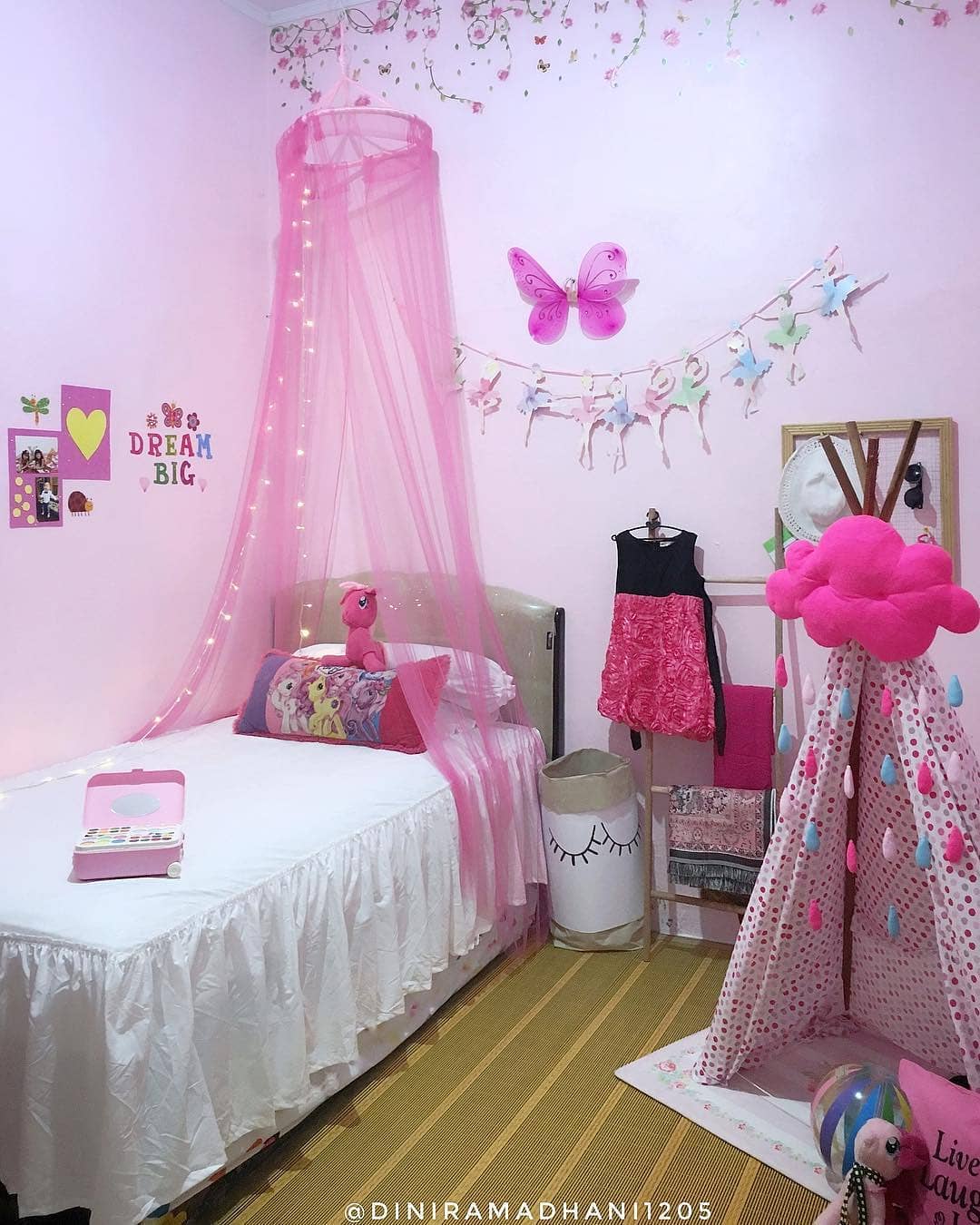 Detail Gambar Desain Kamar Tidur Anak Perempuan Minimalis Nomer 15