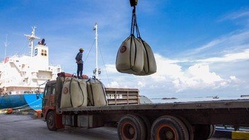 Detail Gambar Distribusi Semen Di Pelabuhan Nomer 30