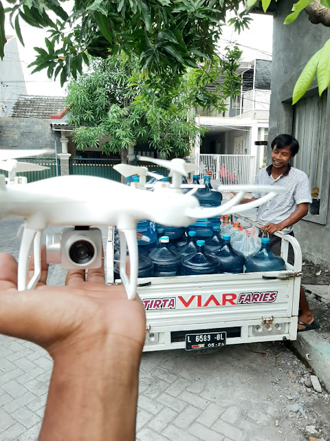 Detail Gambar Drone Phantom Gambar Kamera Digital Dilapangan Nomer 37