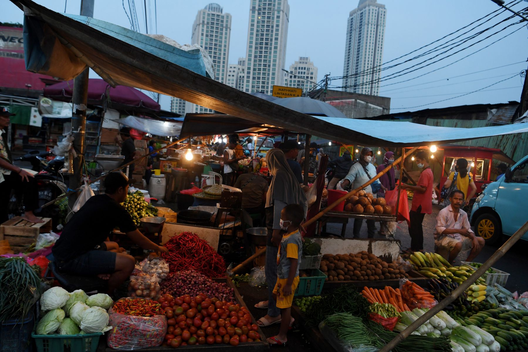 Detail Gambar Fungsi Pasar Sebagai Sarana Distribusi Nomer 11