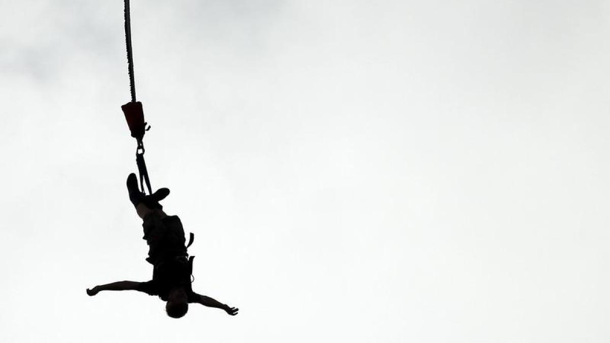 Detail Bungee Jumping Risiko Nomer 3